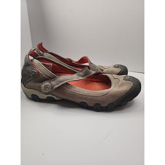 Columbia Shoes - COLUMBIA Mary Jane Slip-On Comfort Shoes Size 7 Tan Flats